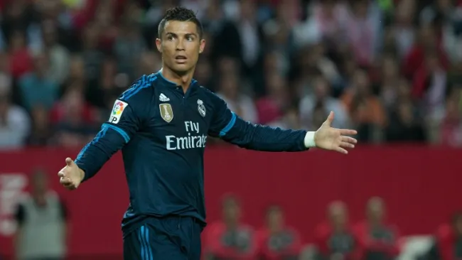 CR7 durante un juego con el Real Madrid