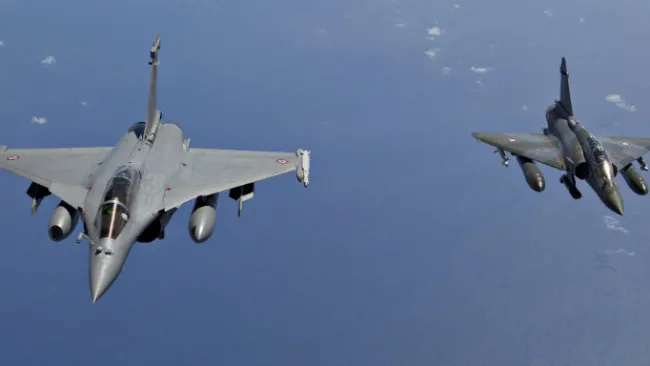 Aviones franceses, en pleno vuelo 