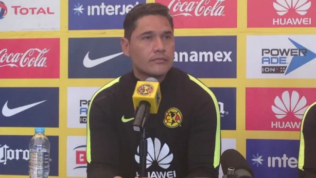 Muñoz habla en conferencia de prensa