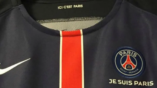 La playera del París Saint Germain con la frase 'Yo soy París'