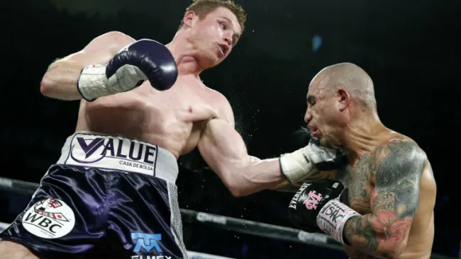 Saúl Álvarez conecta a Cotto