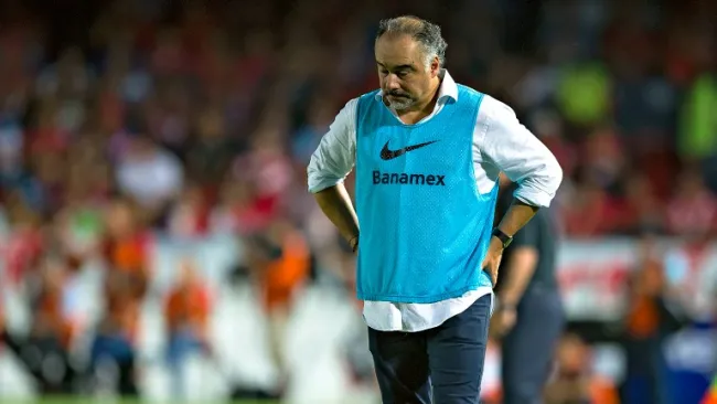 Guillermo Vázquez durante el partido contra Veracruz