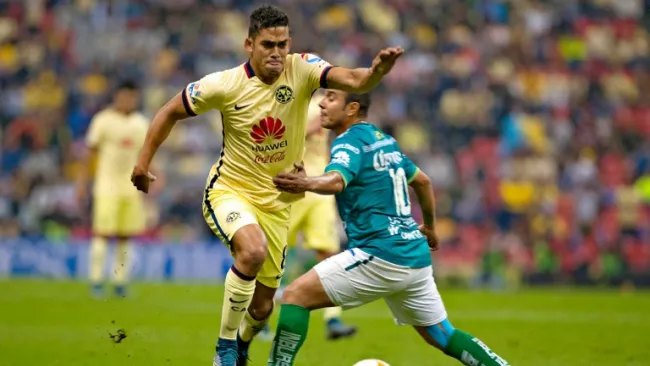 Andrade durante el encuentro frente al León
