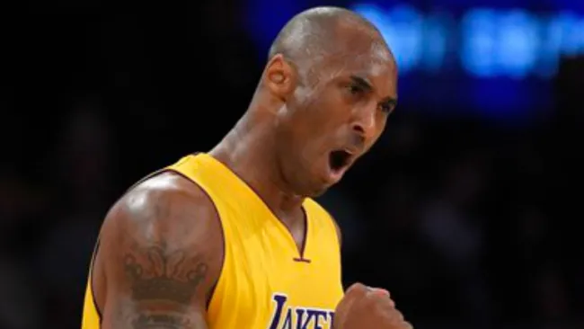 Kobe Bryant festeja una victoria
