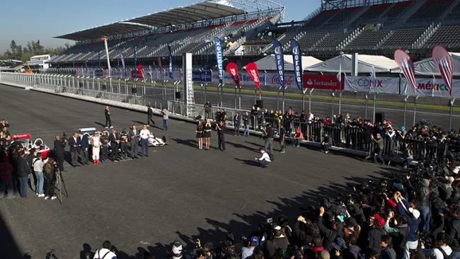 La reinauguración del Autódromo Hermanos Rodríguez 