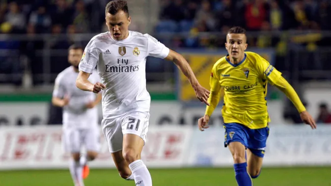 Cheryshev durante el juego contra Cádiz