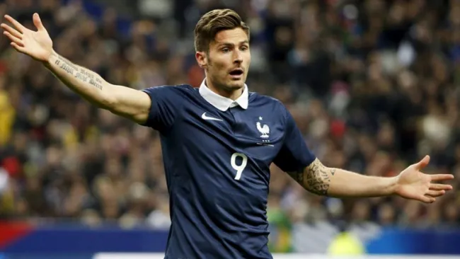 Olivier Giroud durante un partido de Francia