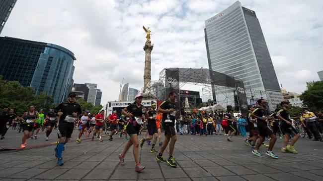 Corredores del Maratón de la Ciudad de México