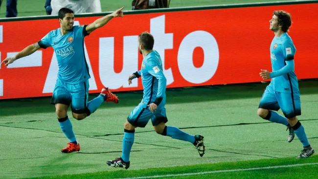 Luis Suárez festeja uno de sus goles en el Mundial de Clubes