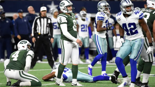 Randy Bullock convierte el gol de campo del triunfo de Jets