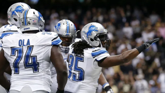 Detroit festeja la victoria sobre Nueva Orleans