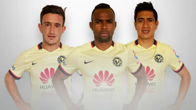 Da Silva, Lozano y Moreno portando la camiseta del América