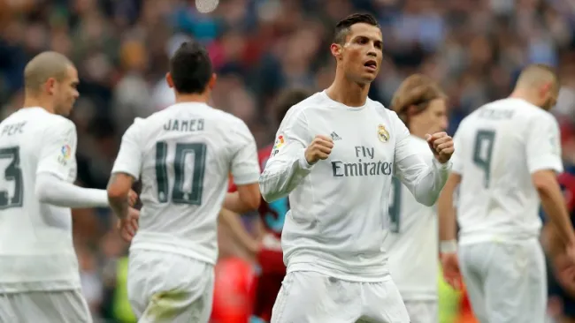 CR7 celebra el gol frente a la Real Sociedad