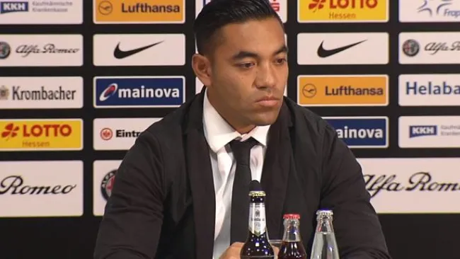 Marco Fabián, durante su presentación con Eintracht Frankfurt