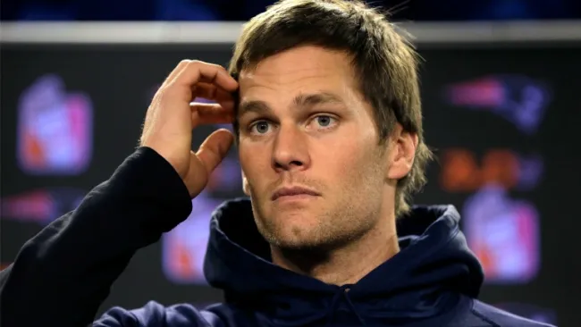 Tom Brady en conferencia de prensa
