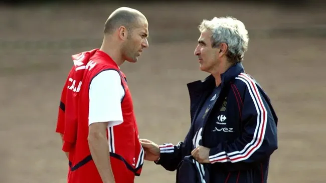 Zidane en entrenamiento con Domenech