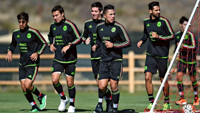 Elementos de la Sub 23 durante un entrenamiento