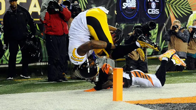 Martavis Bryant y la pirueta que hizo al atrapar el ovoide