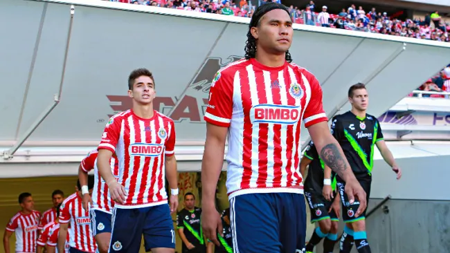 Momento en que Gullit salta al terreno de juego