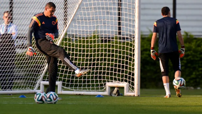 Mondragón en un entrenamiento con Colombia en Brasil 2014