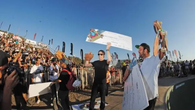 De lentes, Tony Hawk, Campeón del evento