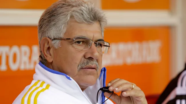 Ferretti durante el partido contra Chivas