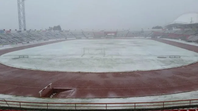 Así luce la cancha de Mineros bajo la nieve