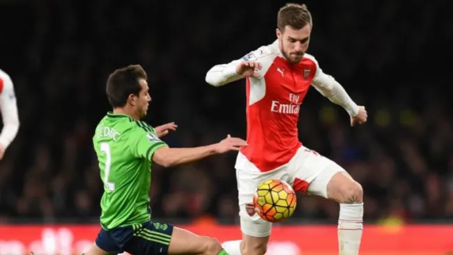 Ramsey trata de superar la marca de Soares del Southampton