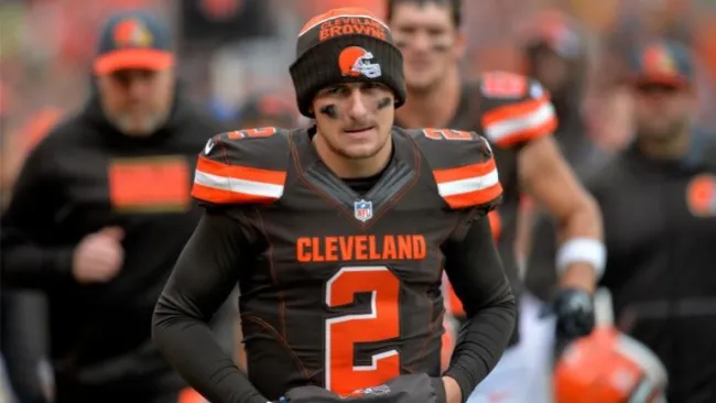 Manziel en partido con Cleveland frente a Cincinnati