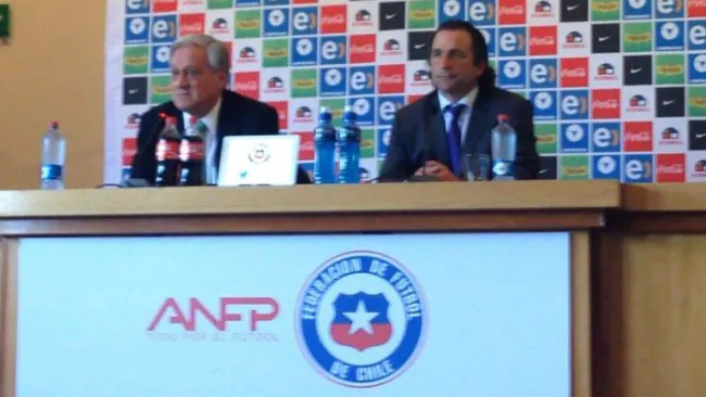 Así lucía Pizzi durante su presentación con Chile