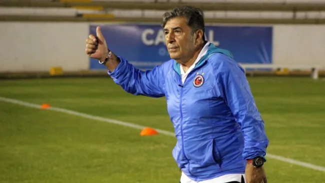 Carlos Reinoso durante un partido con el Veracruz