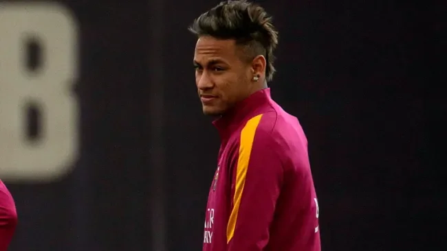 Neymar, en un entrenamiento del Barcelona