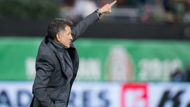 Osorio, durante un partido del Tri