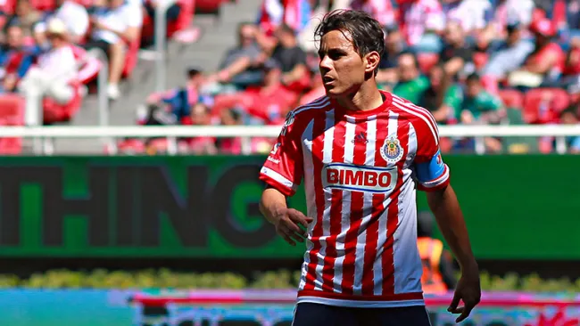 Omar Bravo, durante el partido contra León