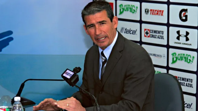 Yayo de la Torre, en conferencia de prensa