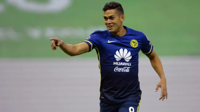 Andrés Andrade durante un partido del América