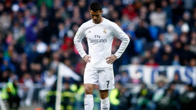 CR7, cabizbajo en el debi madrileño