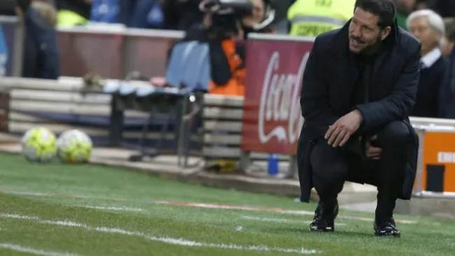 Simeone en partido del Atlético de Madrid