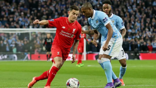 Jugadores del City y Liverpool en la Final de Capital One Cup