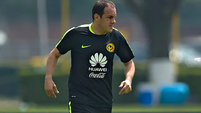 Vota por el mejor momento de Cuauhtémoc Blanco