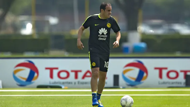 Cuauhtémoc Blanco, en entrenamiento con América