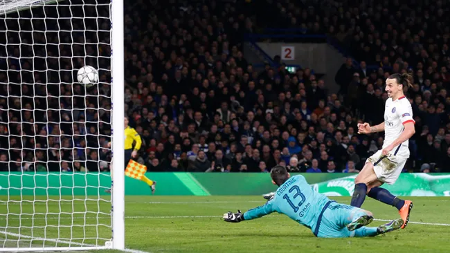  Zlatan brahimovic define el 2-1 a favor de PSG