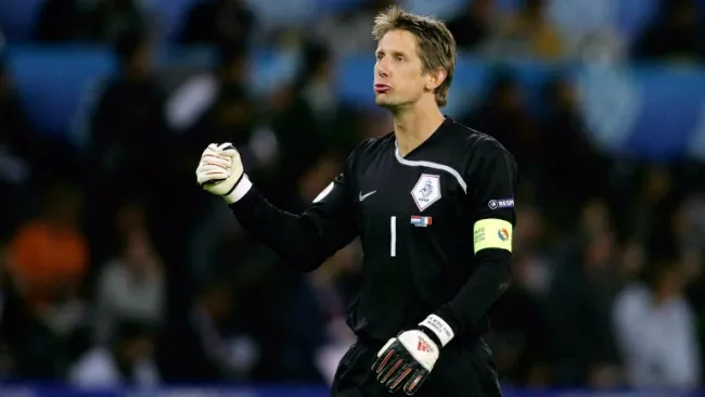 Edwin van der Sar durante la Eurocopa 2008 