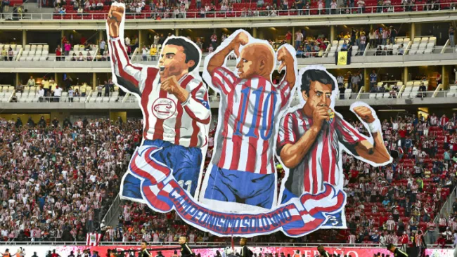 Así luciría el mosaico que sacarían las Chivas en el Clásico