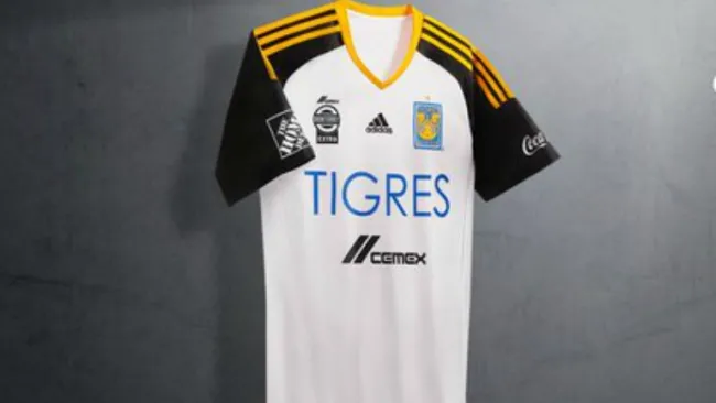 Tercer uniforme de los Tigres en 2016