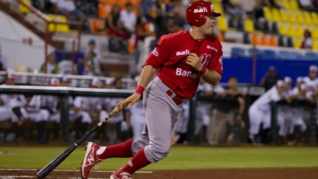 Iván Terrazas en un juego de la LMB