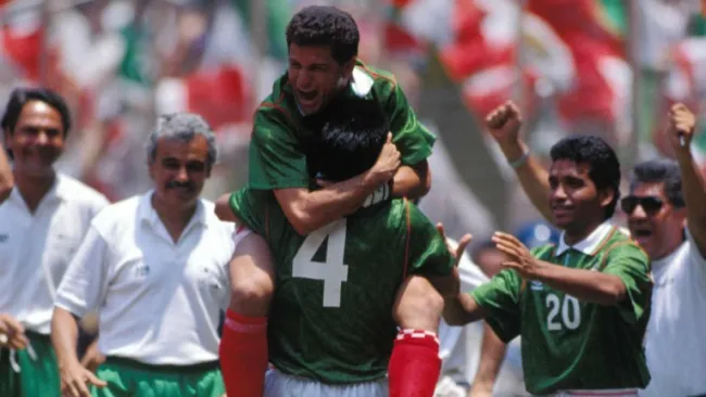 Así festejó Francisco Javier Cruz uno de sus goles con el Tri