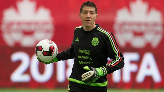 Pikolín, en un entrenamiento con el Tri