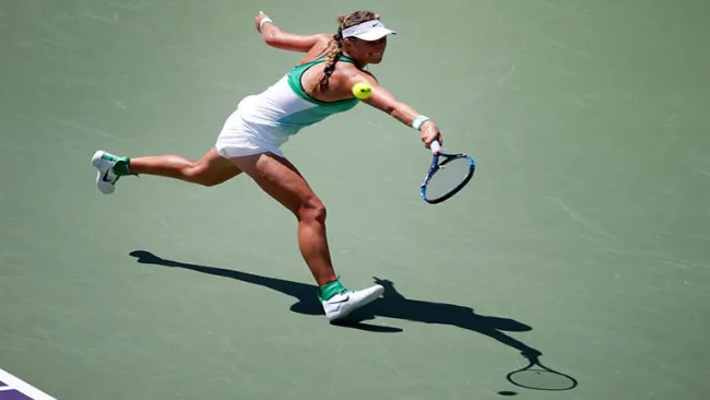 Azarenka durante el juego en contra de Svetlana Kuznetsova