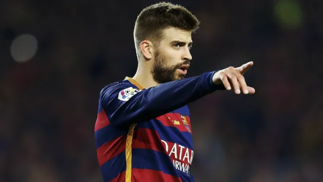 Gerard Piqué durante un partido con Barcelona